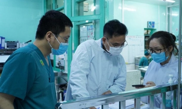 3 bệnh nhân ngộ độc botulinum ở TP.HCM bị liệt hoàn toàn, phải thở máy