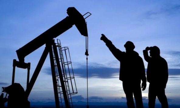 Giá xăng dầu ngày 25/5: Chưa dứt đà tăng