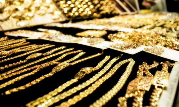 Giá vàng hôm nay 26/5: Vàng trong nước tiếp chuỗi ngày ảm đạm