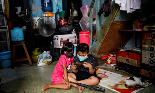 Các gia đình ở châu Á phải được trao quyền để chống lạm dụng trực tuyến