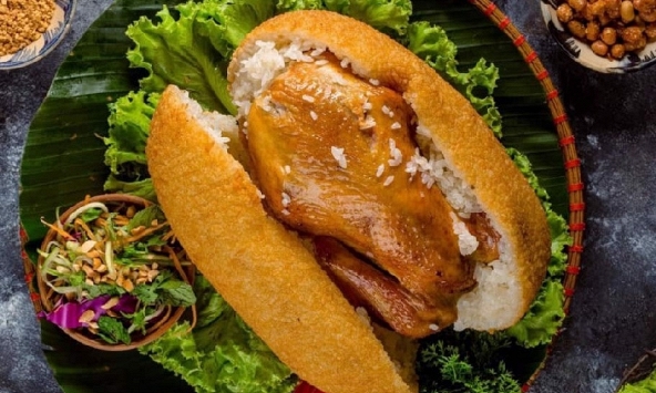 Món ngon mỗi ngày: Gà bó xôi trong dẻo ngoài giòn vị ngon khó cưỡng