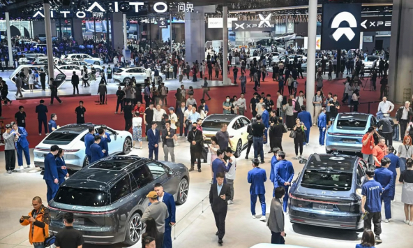 Nhà đầu tư: Trung Quốc sẽ cần phải bắt kịp Mỹ về chip tiên tiến 