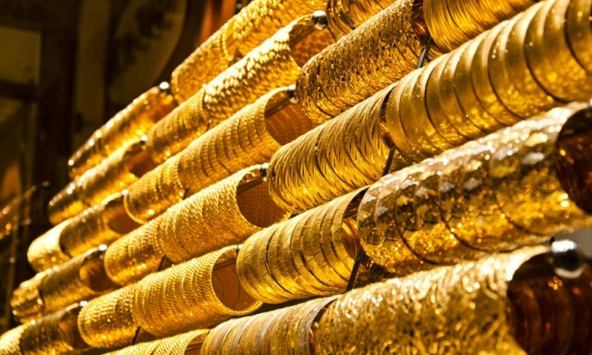 Giá vàng hôm nay 1/6: Vàng trong nước nhích nhẹ