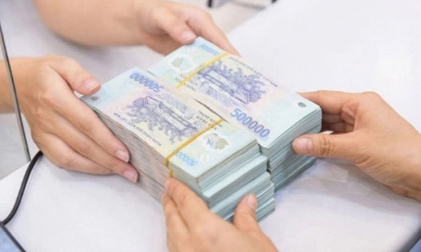 Loạt ngân hàng thương mại hạ lãi suất cơ sở