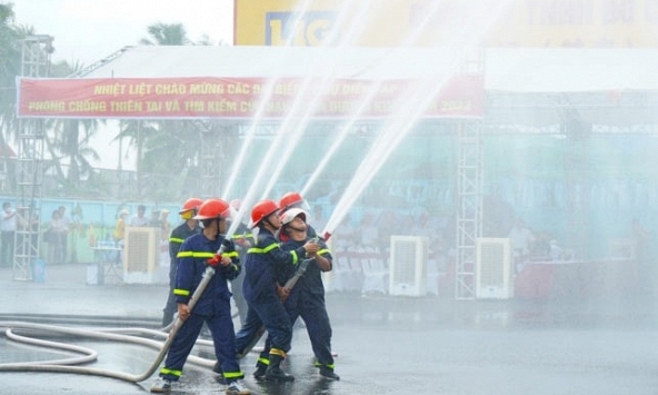 Yêu cầu Bộ Xây dựng sửa quy chuẩn phòng cháy trước 30/6