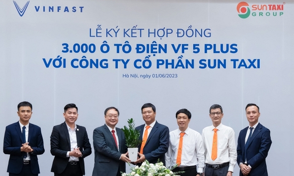 Sun Taxi mua 3.000 xe điện VinFast, tham gia thị trường taxi xanh cùng GSM