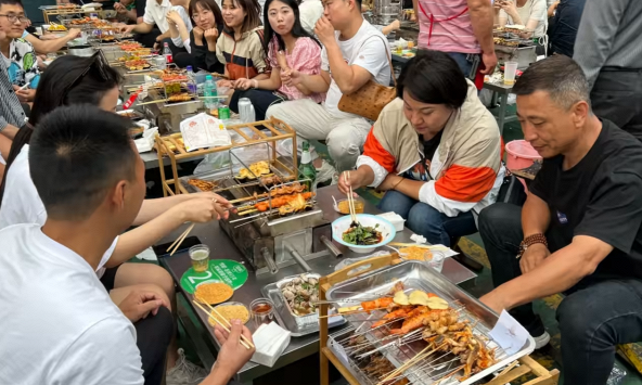 Có gì ở thành phố thịt nướng mới nổi ở Trung Quốc?