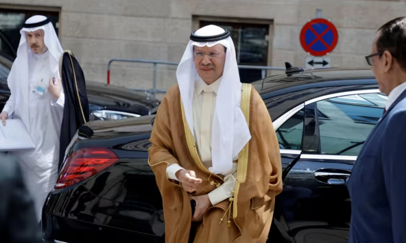 Ả Rập Xê Út cắt giảm sản lượng dầu lớn vào tháng 7