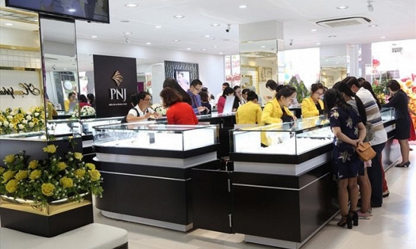 PNJ lãi 970 tỷ đồng sau 5 tháng