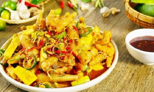 Cách làm chân gà sốt thái chua cay đơn giản