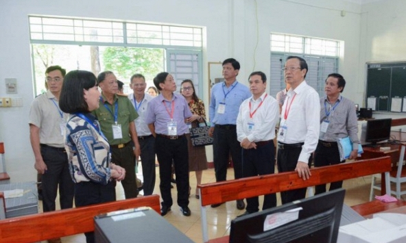 Chiều nay, hơn 1 triệu thí sinh làm thủ tục dự thi tốt nghiệp THPT 2023