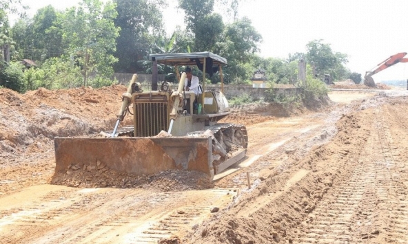 Giải ngân vốn đầu tư công chậm, Bộ Tài chính hối thúc đẩy nhanh tiến độ