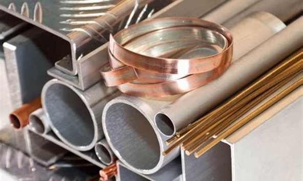 Dữ liệu kinh tế Mỹ tác động trái chiều lên giá kim loại