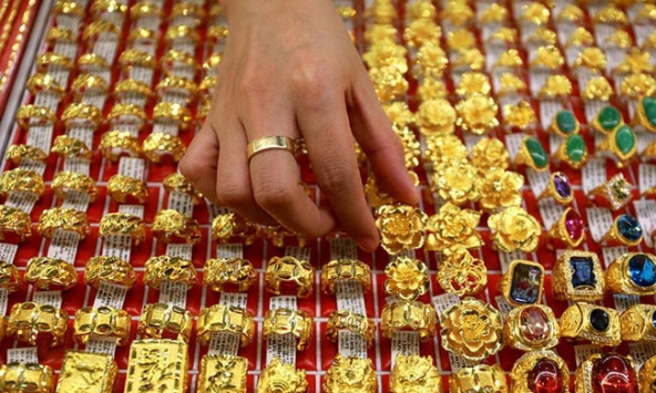 Giá vàng hôm nay 5/7: Vàng miếng vượt 67 triệu đồng/lượng