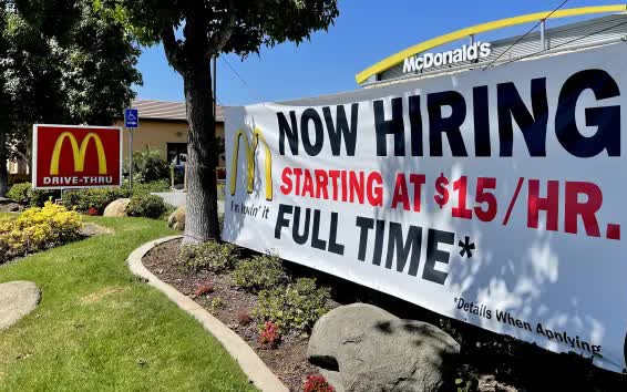 Báo cáo việc làm của Mỹ khiến thị trường tiền điện tử biến động mạnh