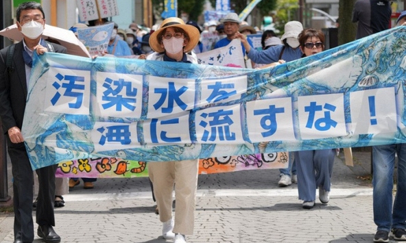 Thủy sản và mỹ phẩm của Nhật bị tẩy chay sau kế hoạch xả nước thải từ Fukushima ra biển