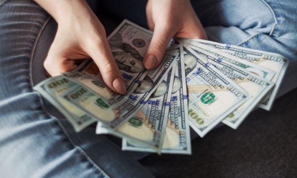 Tỷ giá USD hôm nay 6/7: Bật tăng mạnh tại ngân hàng