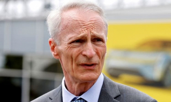 Chủ tịch Renault cảnh báo 'cơn bão Trung Quốc' đang bao trùm mảng xe điện châu Âu