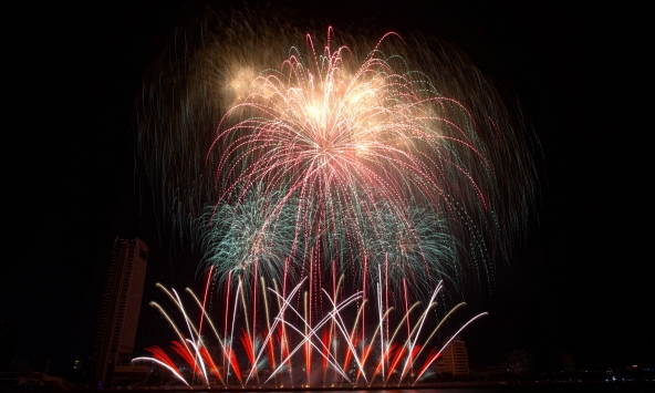 Lễ hội pháo hoa Quốc tế Đà Nẵng - DIFF 2023: Đội Pháp đoạt chức vô địch