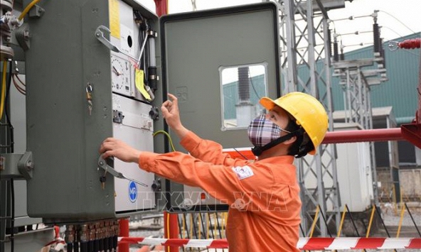 'Mua đắt, bán rẻ' khiến EVN lỗ hơn 20.000 tỷ đồng trong năm 2022