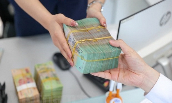 Loạt ngân hàng tiếp tục giảm lãi suất cho vay tối thiểu từ 1,5 - 2%