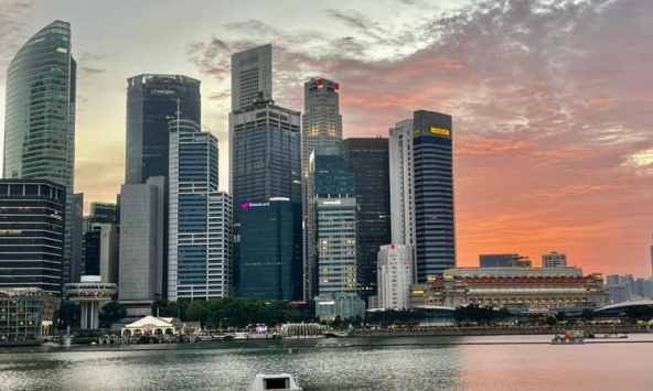 GPD của Singapore bất ngờ mở rộng, tăng trưởng 0,7%