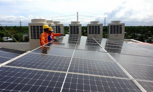 Điện mặt trời mái nhà sẽ phân bổ theo diện tích đất khu công nghiệp