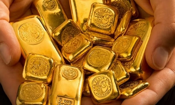 Giá vàng hôm nay 27/7: Thế giới tăng nhẹ