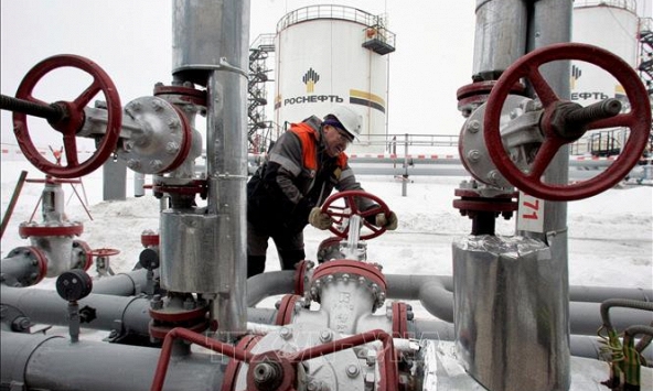 Giá xăng dầu hôm nay 29/7: Tiếp đà tăng