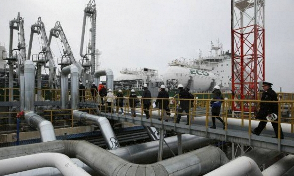 Giá xăng dầu hôm nay 2/8: Suy giảm