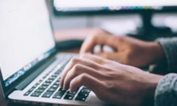 Ấn Độ hạn chế nhập khẩu PC khi Thủ tướng Modi thúc đẩy sản xuất trong nước