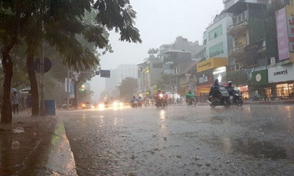 Dự báo thời tiết ngày mai 5/8: Bắc Bộ và Thanh Hóa có mưa vừa, mưa to