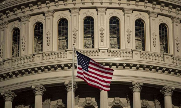 'Quả bom hẹn giờ' tài chính Mỹ ngày càng 'phình' to