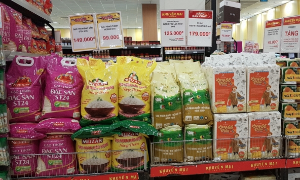 Giá bột, bún tăng theo giá gạo