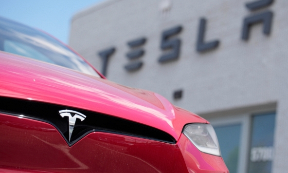 Tesla phụ thuộc 40% vào Trung Quốc cho chuỗi cung ứng pin