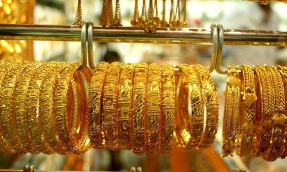 Giá vàng hôm nay 10/8: Thế giới tiếp tục suy giảm