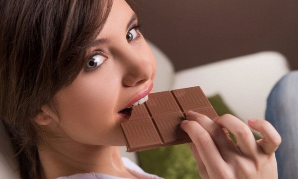 Tác dụng thần kỳ của socola đen với nữ giới
