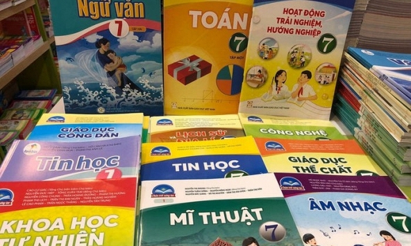 Nhiều sai phạm, hạn chế trong chương trình phổ thông mới và sách giáo khoa