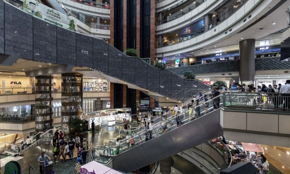 Trung Quốc: Nhiều công ty lớn trở nên thận trọng trước sự phục hồi kinh tế