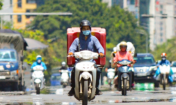 Dự báo thời tiết ngày mai 17/8: Trung bộ nắng nóng kéo dài