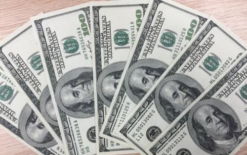 Giá USD hôm nay 17/8: Tăng giảm trái chiều