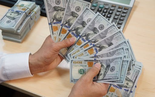 Giá USD hôm nay 19/8: Đồng bạc xanh trải qua tuần tăng