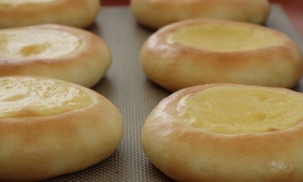 Món ngon mỗi ngày: Cách làm bánh kem nhân trứng béo ngậy, xốp mềm hấp dẫn