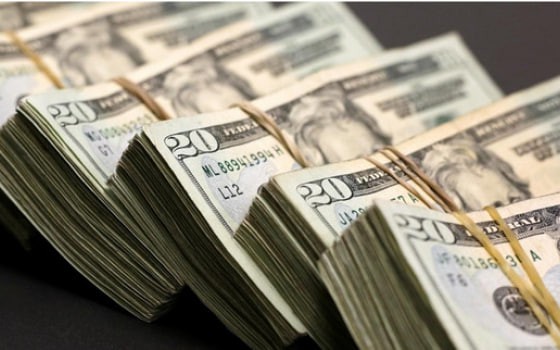 Giá USD hôm nay 23/8: Tỷ giá trung tâm tăng 13 đồng