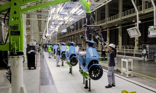 Cứ sau 90 giây, một chiếc xe máy EV Ấn Độ ra đời, cuộc cách mạng đã tới