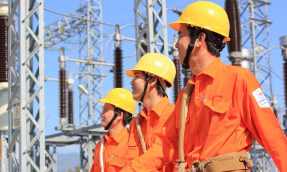 Bộ Công Thương chỉ đạo EVN xây dựng phương án điều chỉnh giá điện