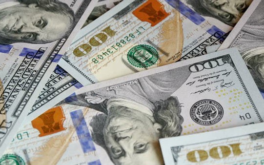 Giá USD hôm nay 29/8: Tỷ giá trung tâm nhích nhẹ