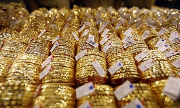 Giá vàng hôm nay 1/9: Vàng miếng tăng nhẹ
