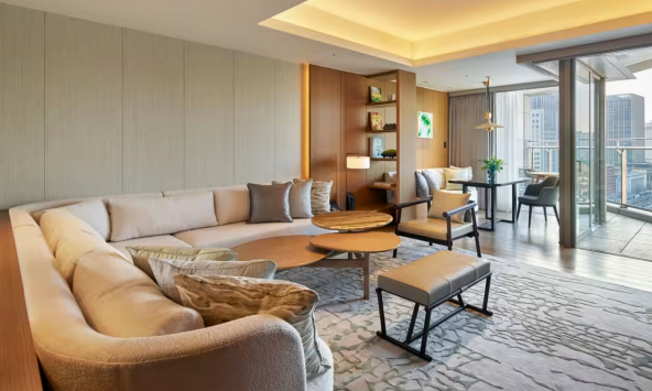 Giá phòng khách sạn hạng sang ở Tokyo tăng nhanh hơn New York, London