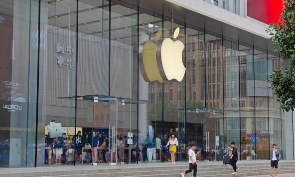 Apple khủng hoảng ở Trung Quốc trước khi ra mắt iPhone 15